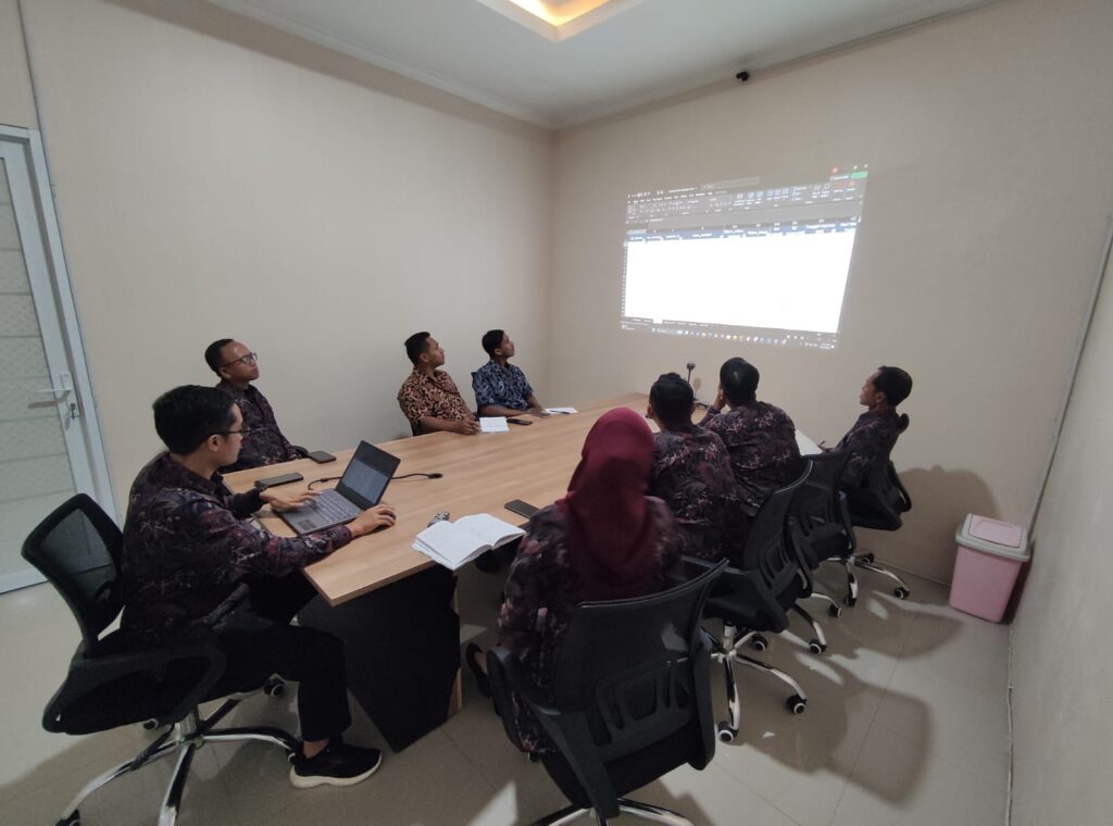 Divisi Marketing Ikuti Sosialisasi Aplikasi Early Warning System (EWS) dan Kodifikasi Produk