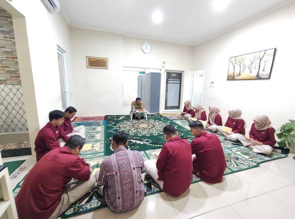 Ngaji Bareng Ustad Luthfi Hamidi Safinatun Najah #9